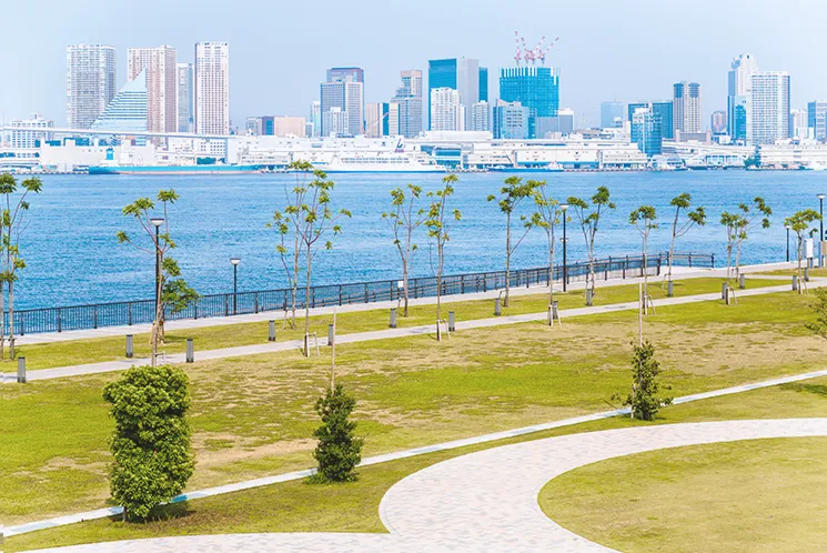 マンションからみえる海の風景